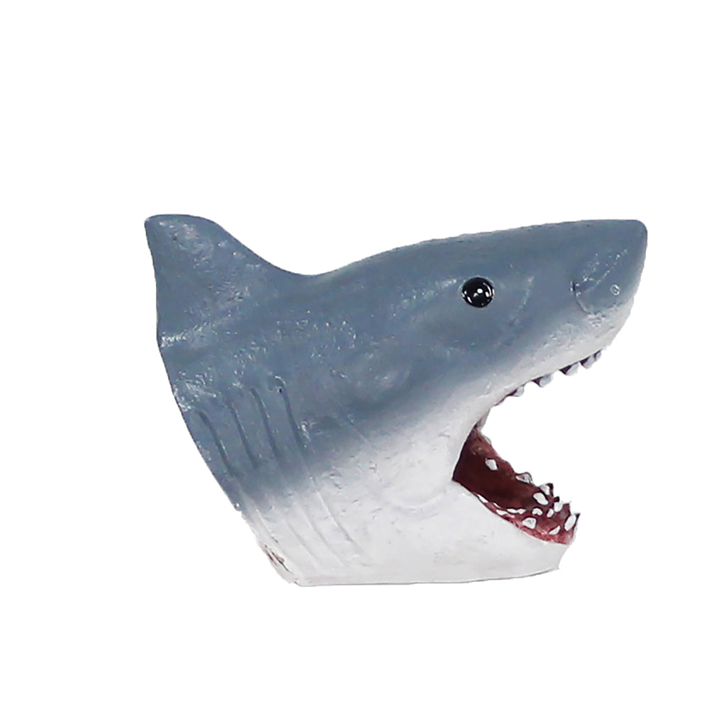 Penn-Plax Jaws Swim-Thru Ornament