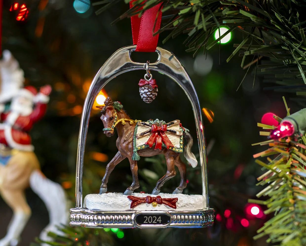 Breyer - Apres Ski Stirrup Ornament 2024