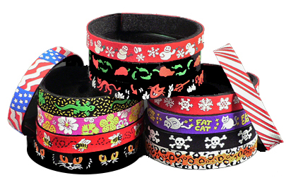 Nylon Velcro Cat Collar - Jumping Frogs