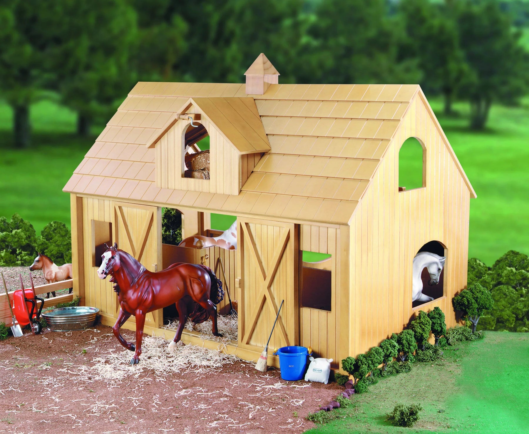 Breyer - Barn Wood with Cupola