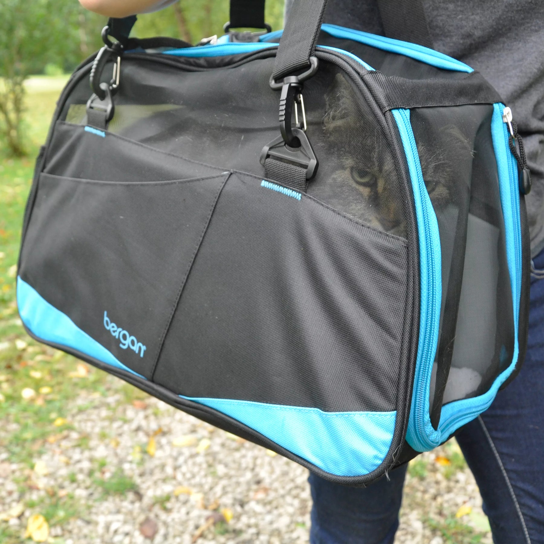 Voyager Pet Comfort Carrier