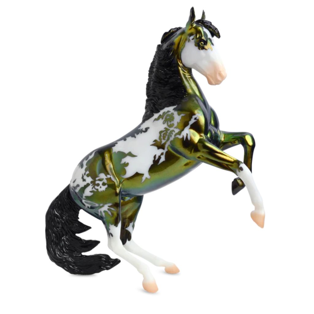 Breyer - Maelstrom Halloween Horse 2022