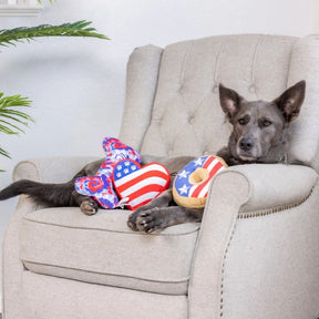 Huxley & Kent - Lulubelles Patriotic Power Plush Dog Toy - Paws & Stripes Heart