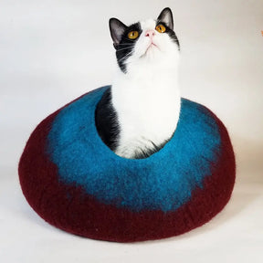 Cat Cave Wool Maroon & Teal