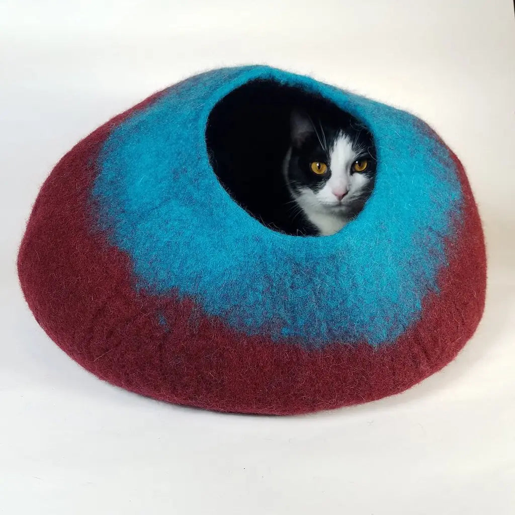 Cat Cave Wool Maroon & Teal