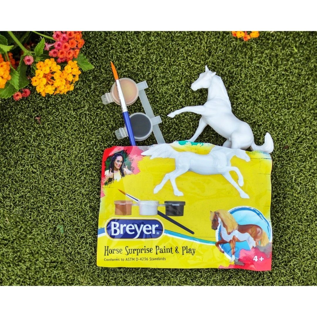 Breyer - Stablemates Horse Surprise Paint & Play Single Blind Bag